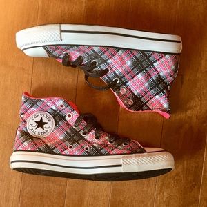 Converse All Star Pink and Black High tops